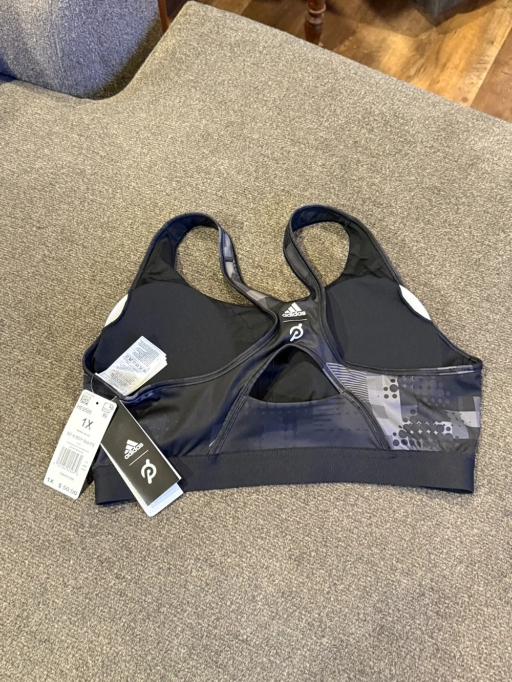 NWT Adidas x Peloton Sports Bra black and gray women’s size 1X